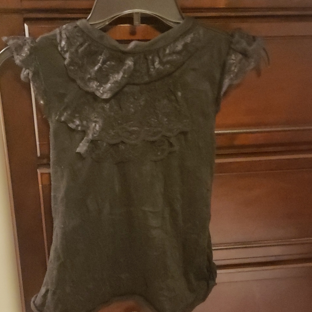 Ruffle tank top